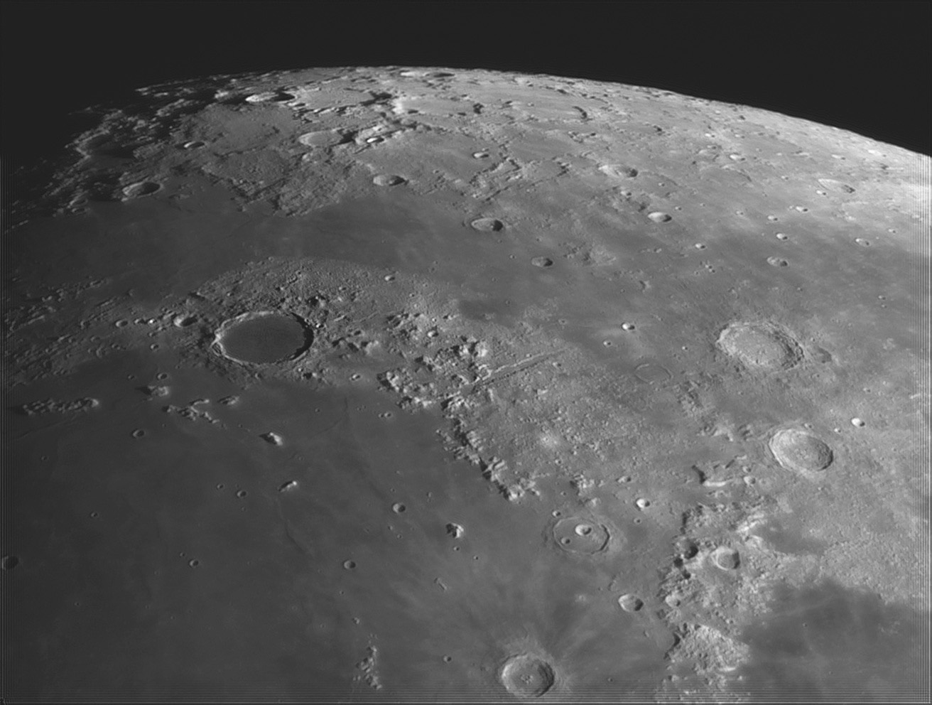 Platon et les Alpes (Lune).